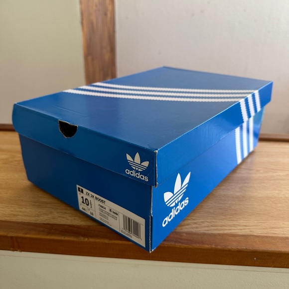 ADIDAS ZX 2K BOOST + VOLTA *NEW and RARE* - Picture 2 of 10